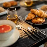 Апартаменты La Loge Place Des Quinconces *