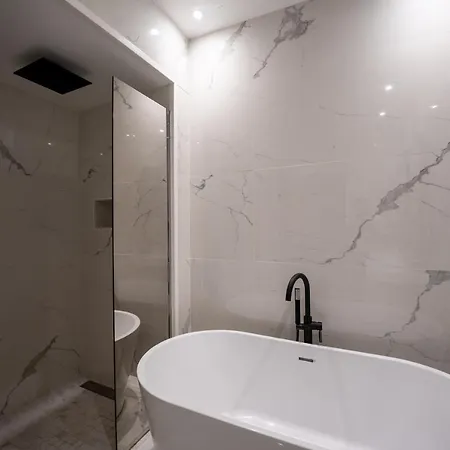 Appartement La Loge Place Des Quinconces
