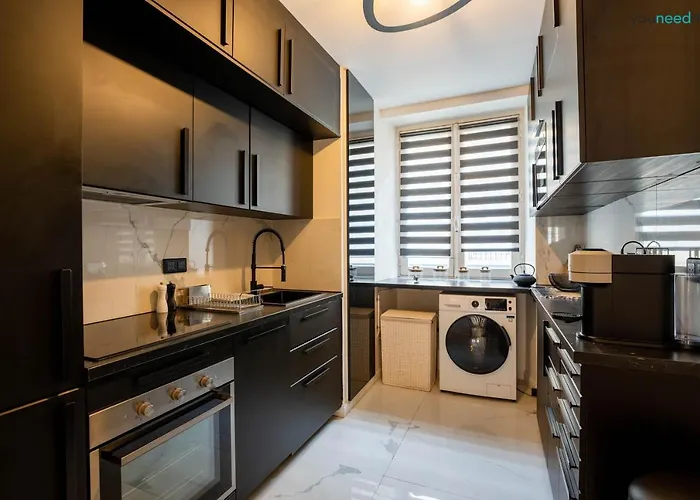 La Loge Place Des Quinconces *