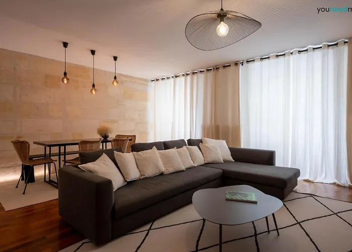 La Loge Place Des Quinconces Appartement *