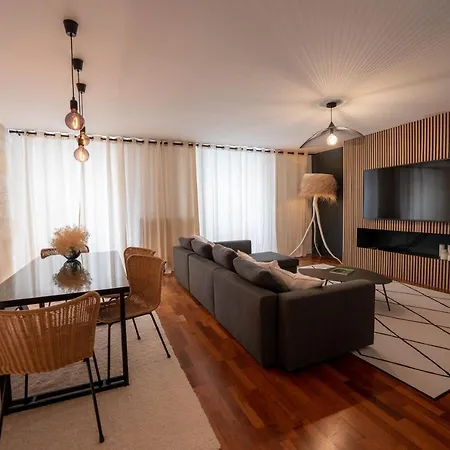 La Loge Place Des Quinconces Bordeaux