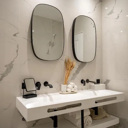 La Loge Place Des Quinconces * Bordeaux